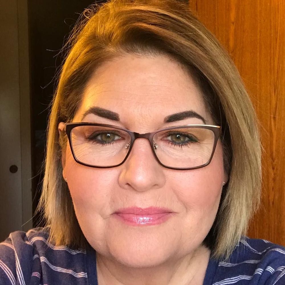 Meet your Posher, Michele